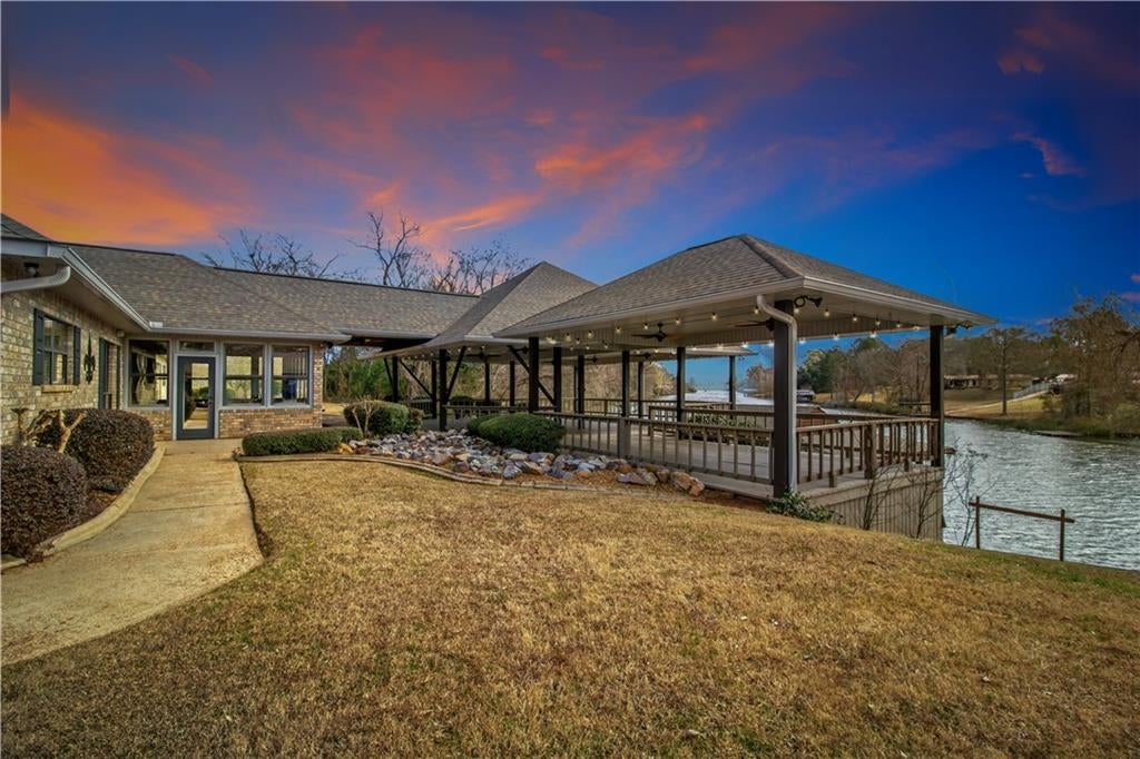 Natchitoches, Louisiana, 71457, United States, 3 Bedrooms Bedrooms, ,3 BathroomsBathrooms,Residential,For Sale,1977702