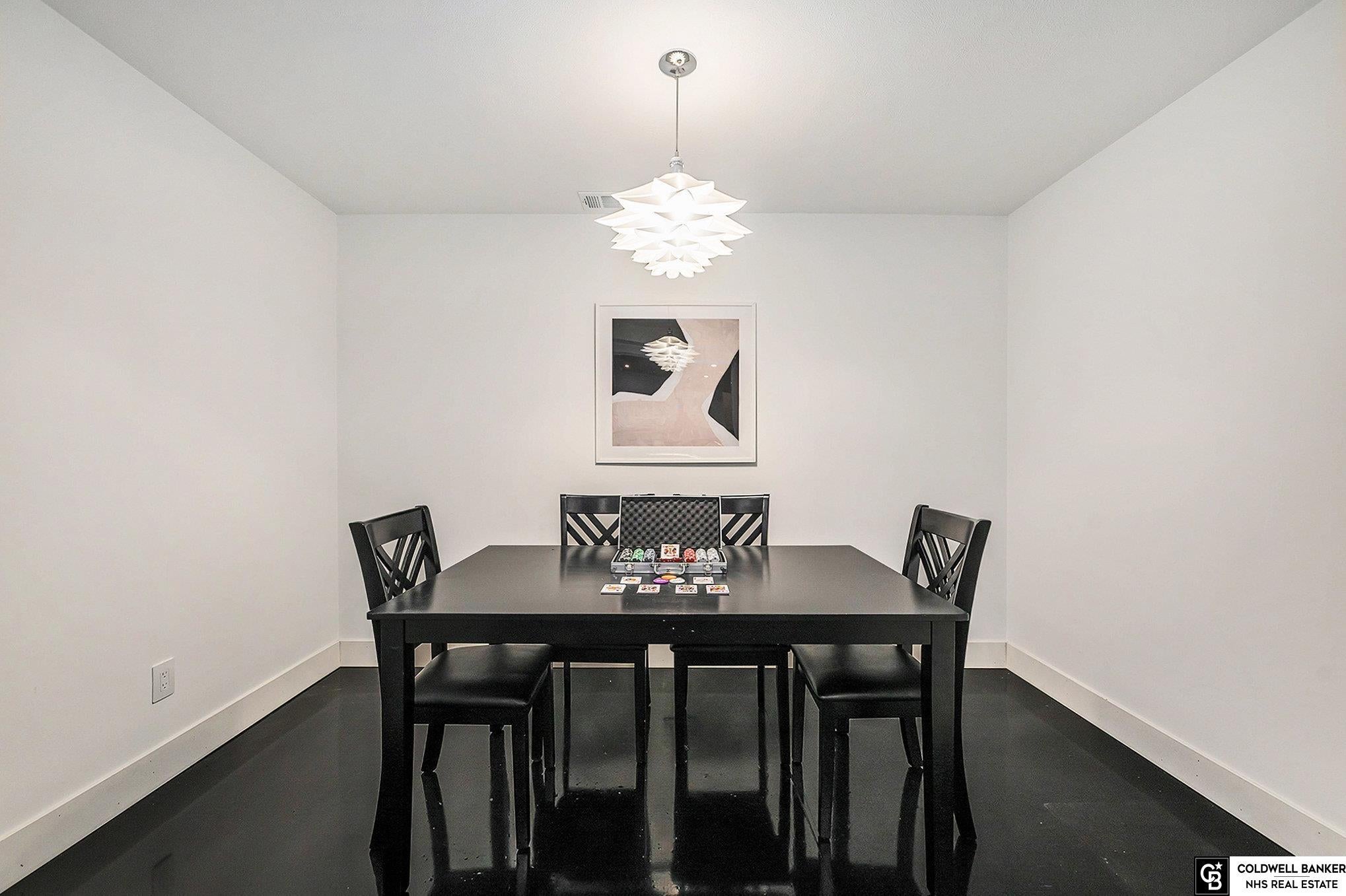 Bennington, Nebraska, 68007, United States, 6 Bedrooms Bedrooms, ,4 BathroomsBathrooms,Residential,For Sale,1969201