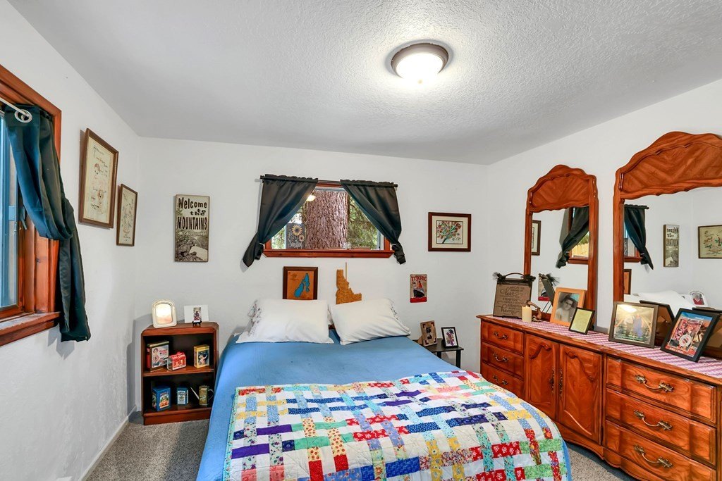 McCall, Idaho, 83638, United States, 5 Bedrooms Bedrooms, ,3 BathroomsBathrooms,Residential,For Sale,1881476
