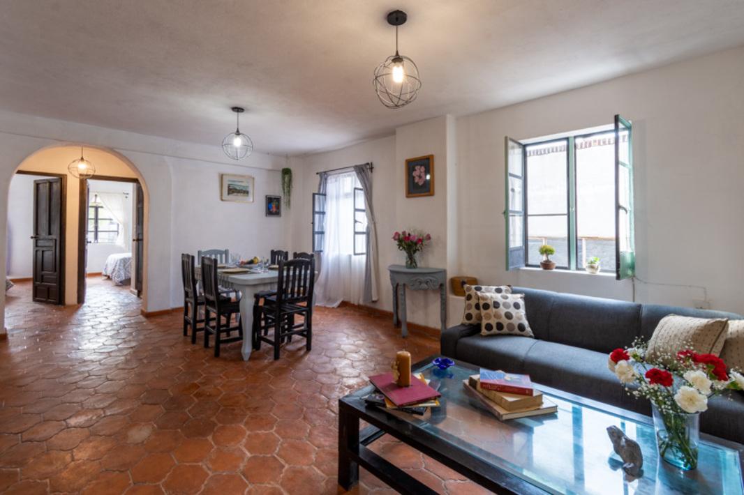 Homobono, San Miguel de Allende, Guanajuato, 37700, Mexico, 3 Bedrooms Bedrooms, ,1 BathroomBathrooms,Residential,For Sale,Homobono,1440636