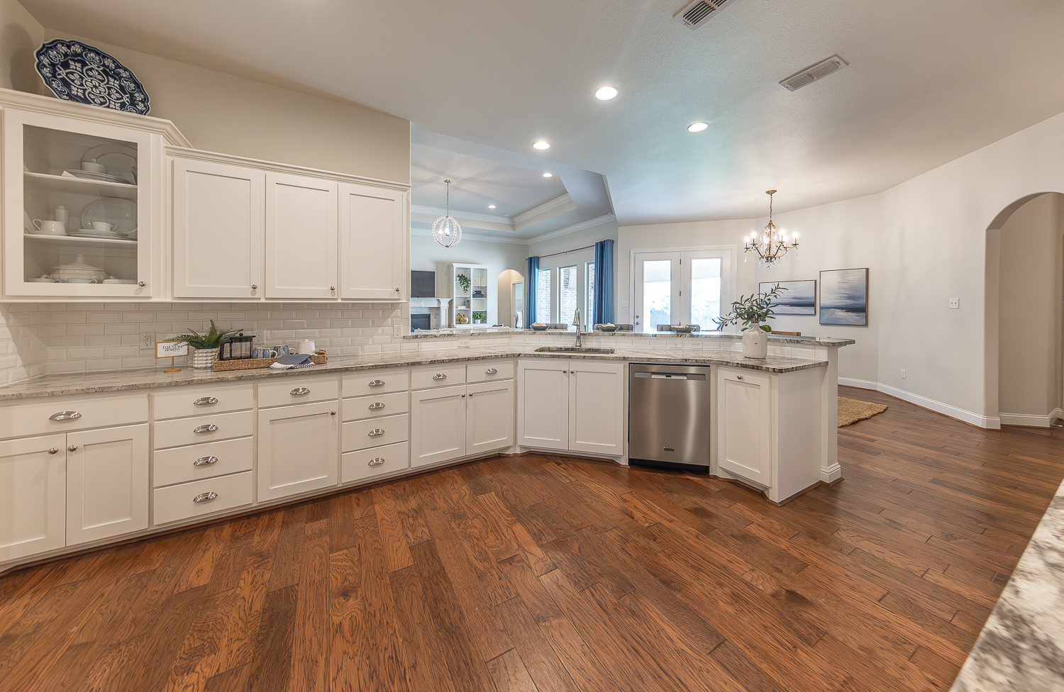 Lubbock, Texas, 79423, United States, 4 Bedrooms Bedrooms, ,3 BathroomsBathrooms,Residential,For Sale,1859546