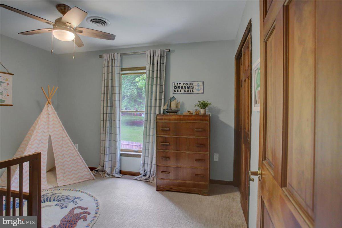 Fairfield, Pennsylvania, 17320, United States, 5 Bedrooms Bedrooms, ,4 BathroomsBathrooms,Residential,For Sale,1804551