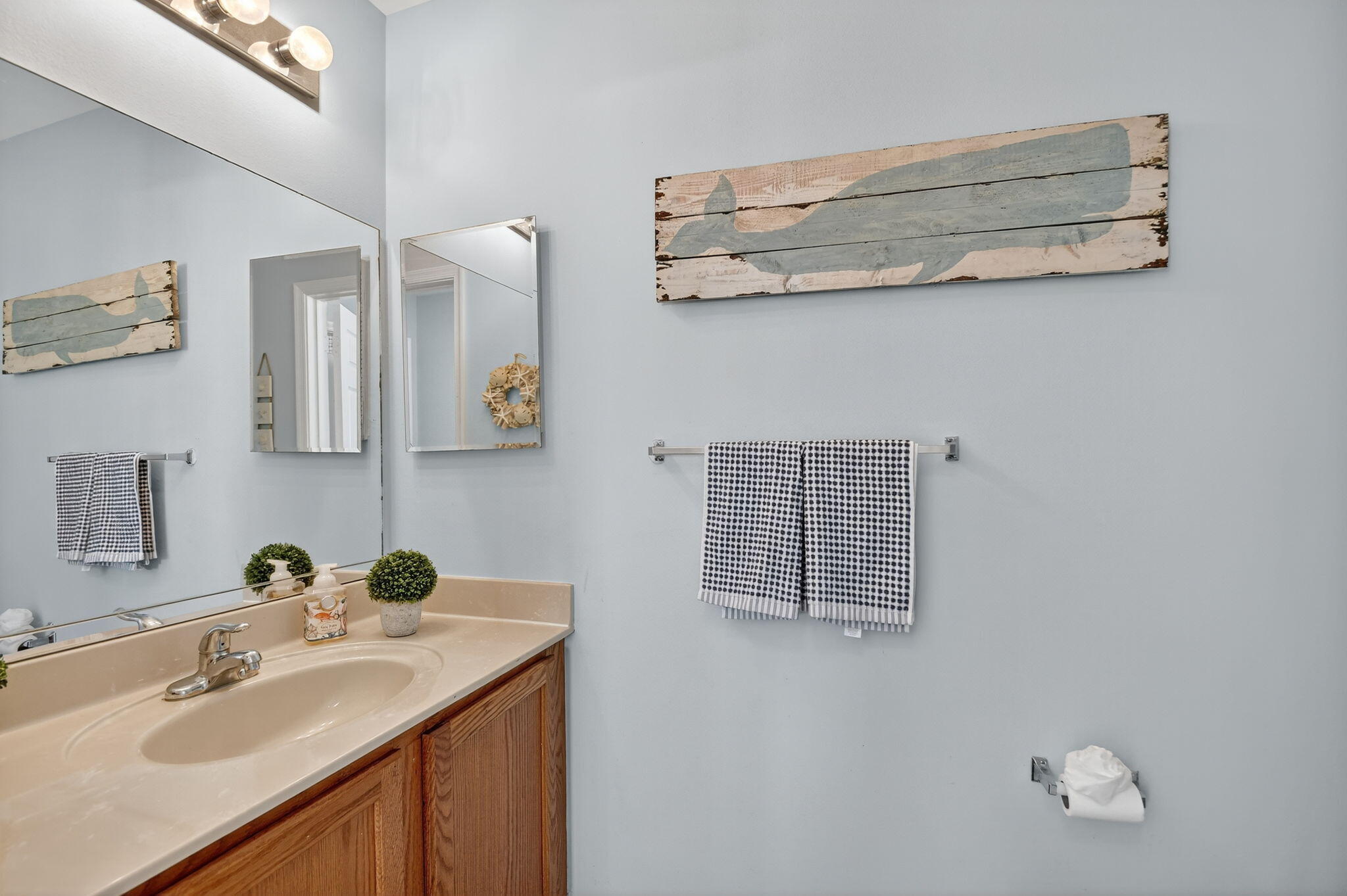 Lake Worth, Florida, 33463, United States, 4 Bedrooms Bedrooms, ,3 BathroomsBathrooms,Residential,For Sale,1995756