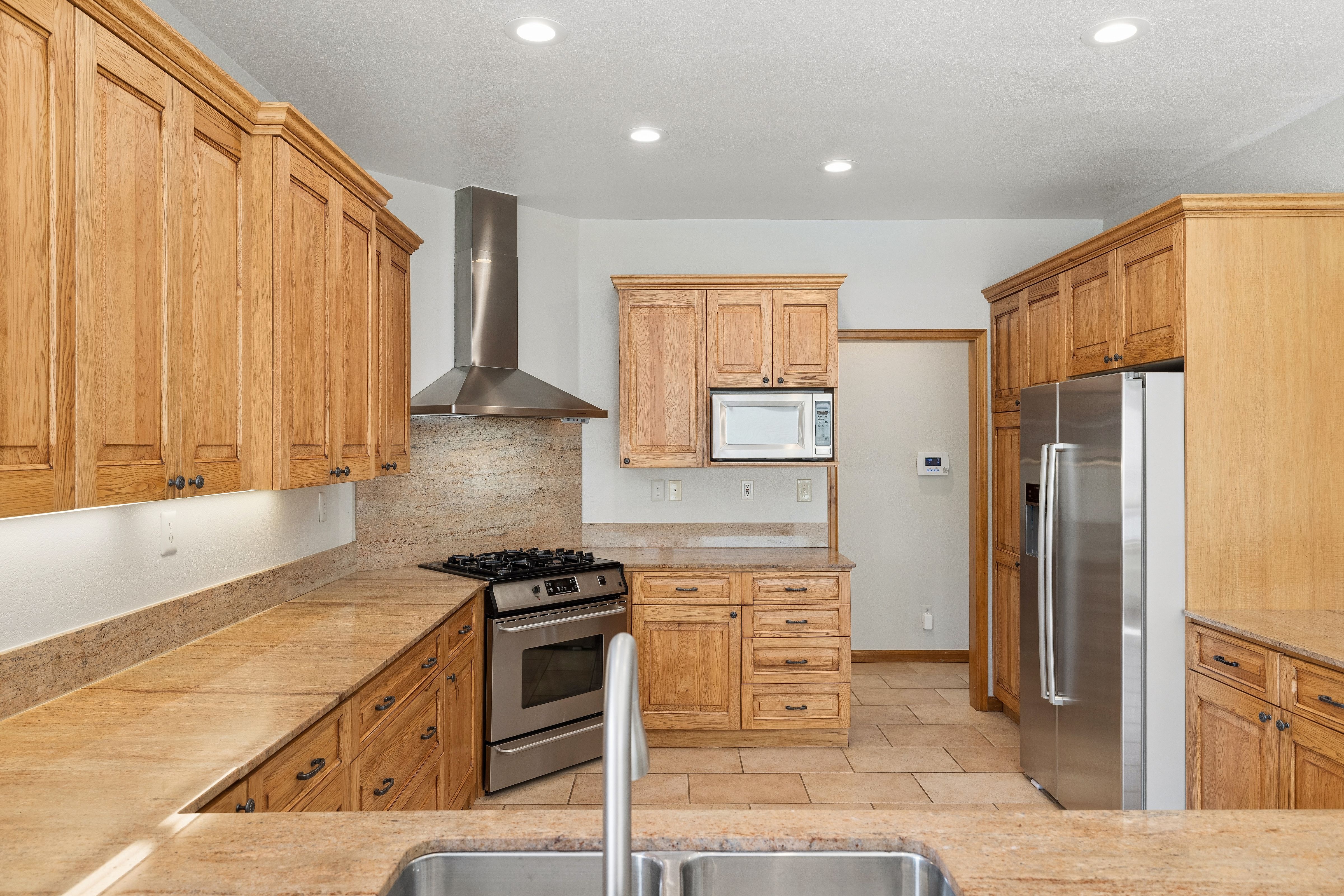  refined expression meets colorado living against a backdrop  of mountain views - 物件實景