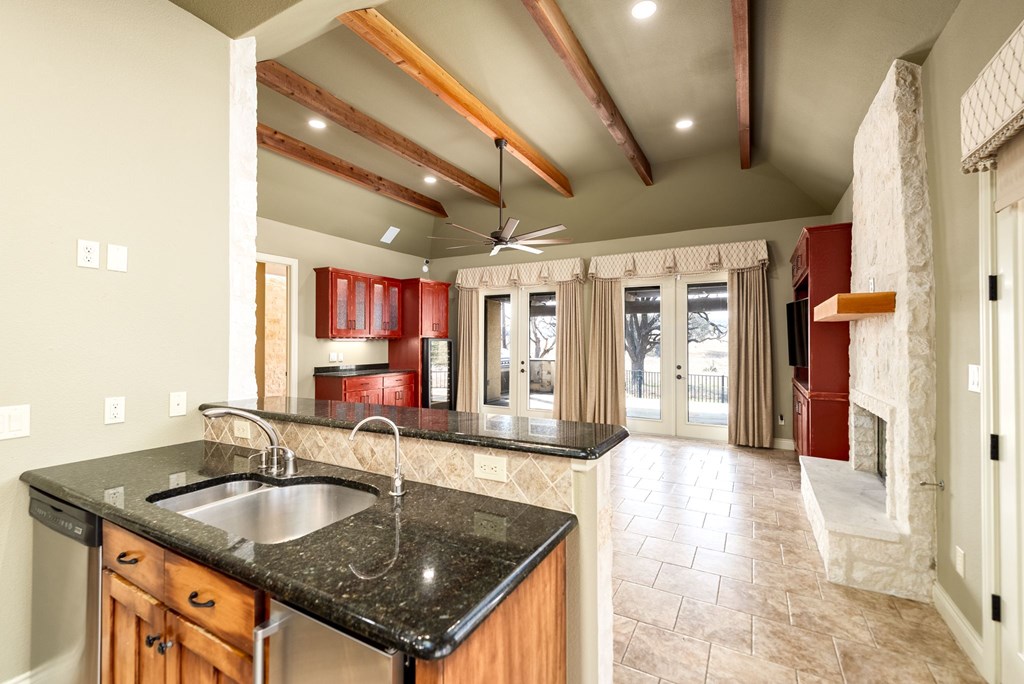 Kerrville, Texas, 78028, United States, 3 Bedrooms Bedrooms, ,3 BathroomsBathrooms,Residential,For Sale,2022585