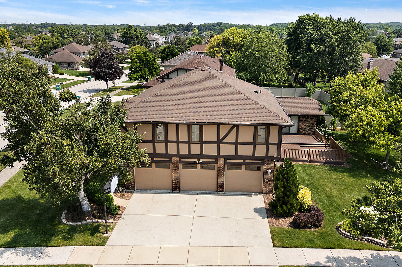 Orland Park, Illinois, 60462, United States, 4 Bedrooms Bedrooms, ,3 BathroomsBathrooms,Residential,For Sale,1865002