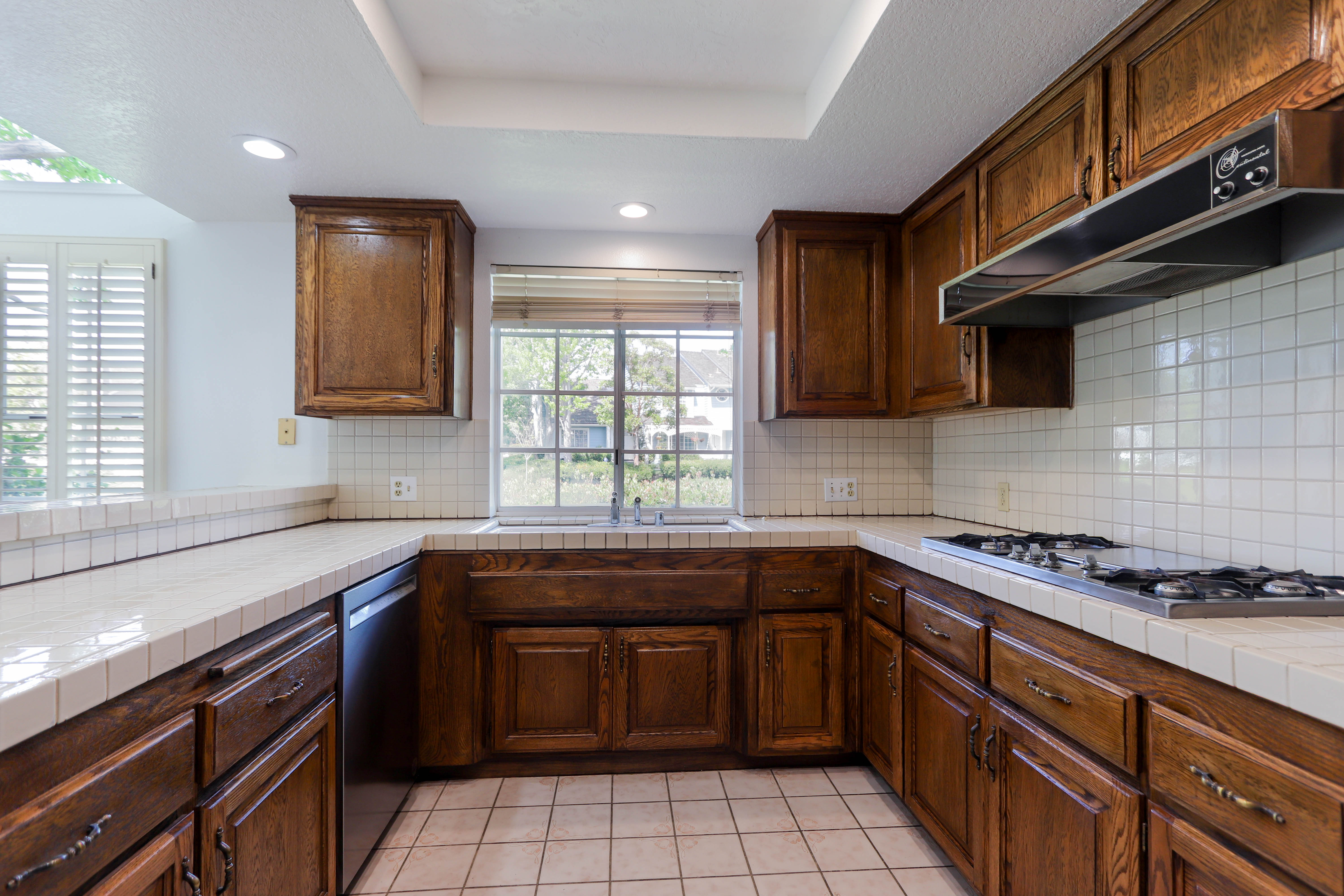  551 Milton Court #101, Long Beach, CA 90803 - 物件實景