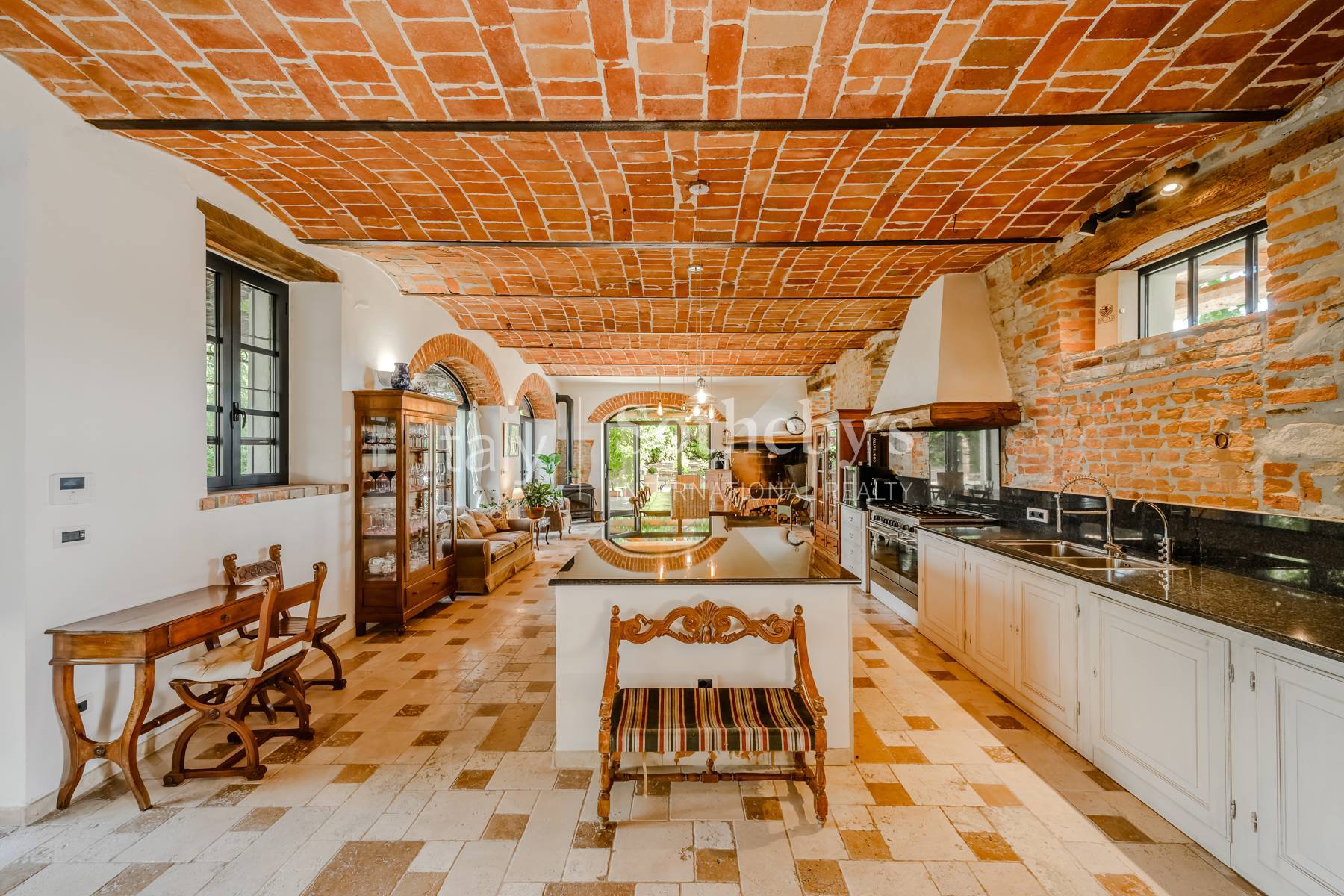  Charming farmhouse with pool in the Monferrato hills - 物件實景