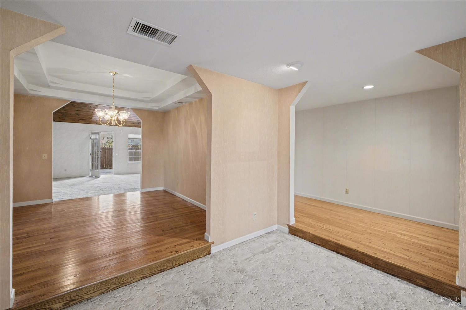 Dixon, California, 95620, United States, 3 Bedrooms Bedrooms, ,3 BathroomsBathrooms,Residential,For Sale,2012017