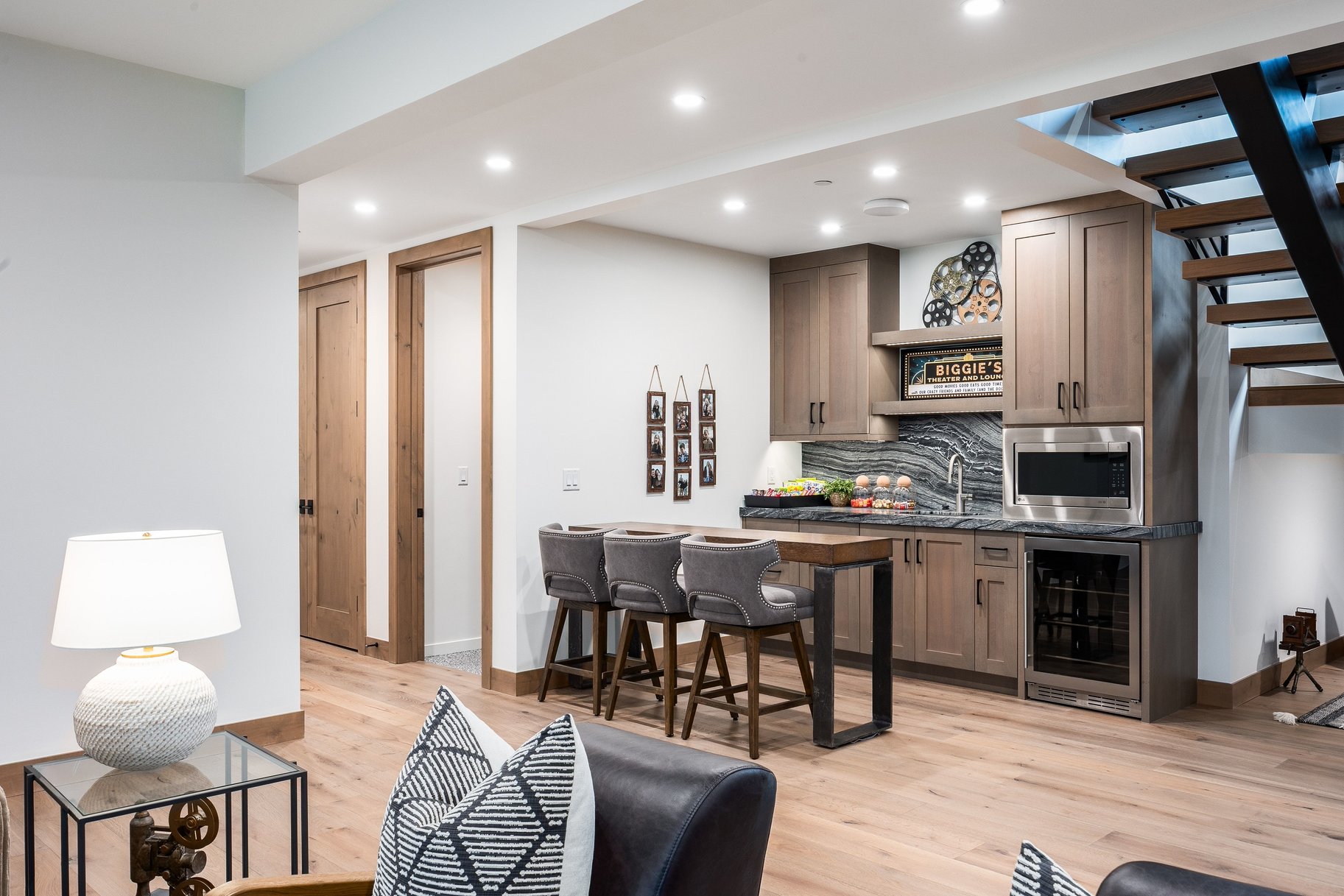  New Mountain Contemporary Home on Rare Double Lot with Timp Views - 物件實景
