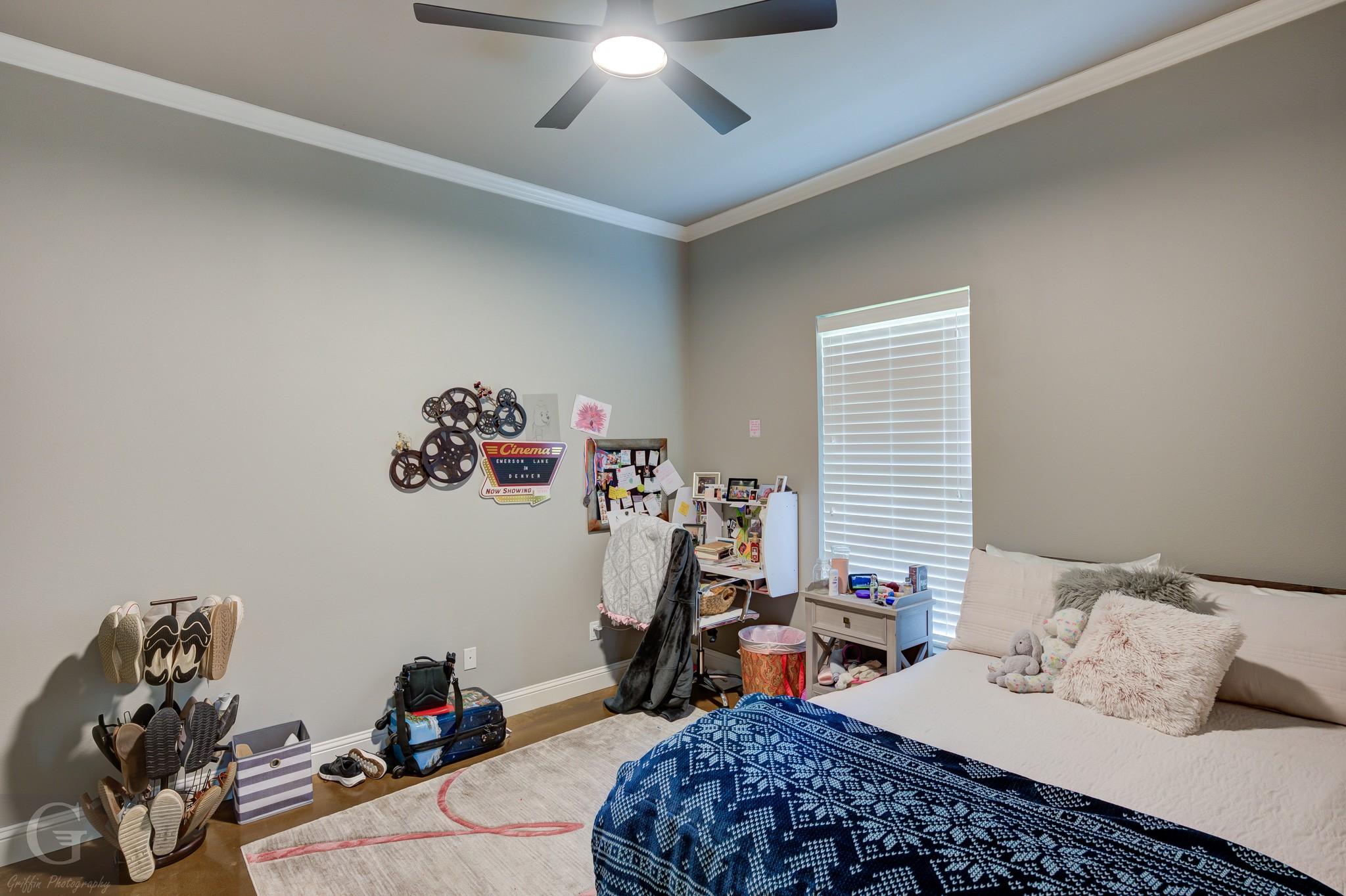 Shreveport, Louisiana, 71129, United States, 4 Bedrooms Bedrooms, ,4 BathroomsBathrooms,Residential,For Sale,1978405