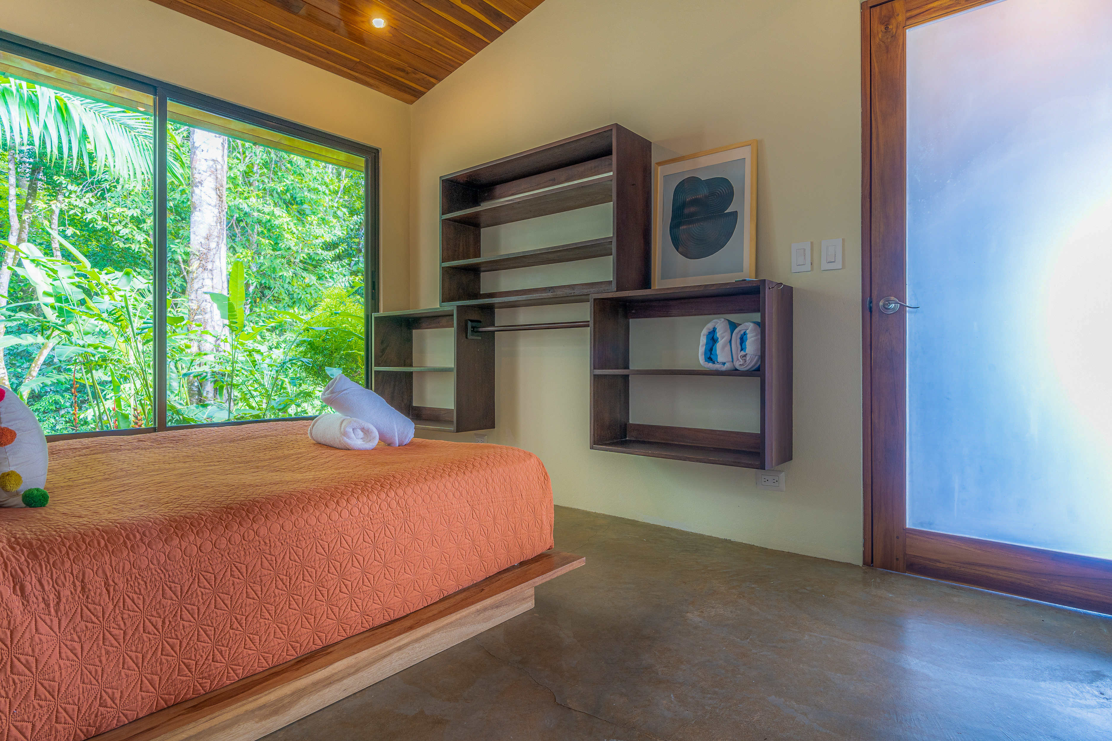 Dominical, Puntarenas, 60504, CR, 7 Bedrooms Bedrooms, ,7 BathroomsBathrooms,Residential,For Sale,1997378