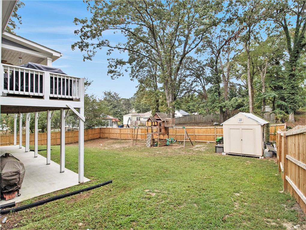 Gainesville, Georgia, 30501, United States, 7 Bedrooms Bedrooms, ,6 BathroomsBathrooms,Residential,For Sale,1928825