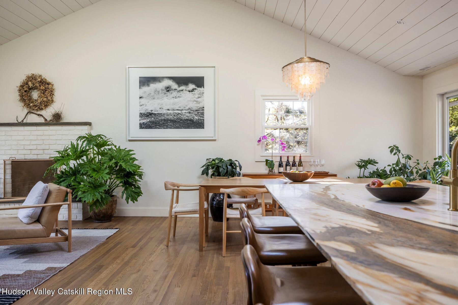 Woodstock, New York, 12498, United States, 3 Bedrooms Bedrooms, ,3 BathroomsBathrooms,Residential,For Sale,2002199