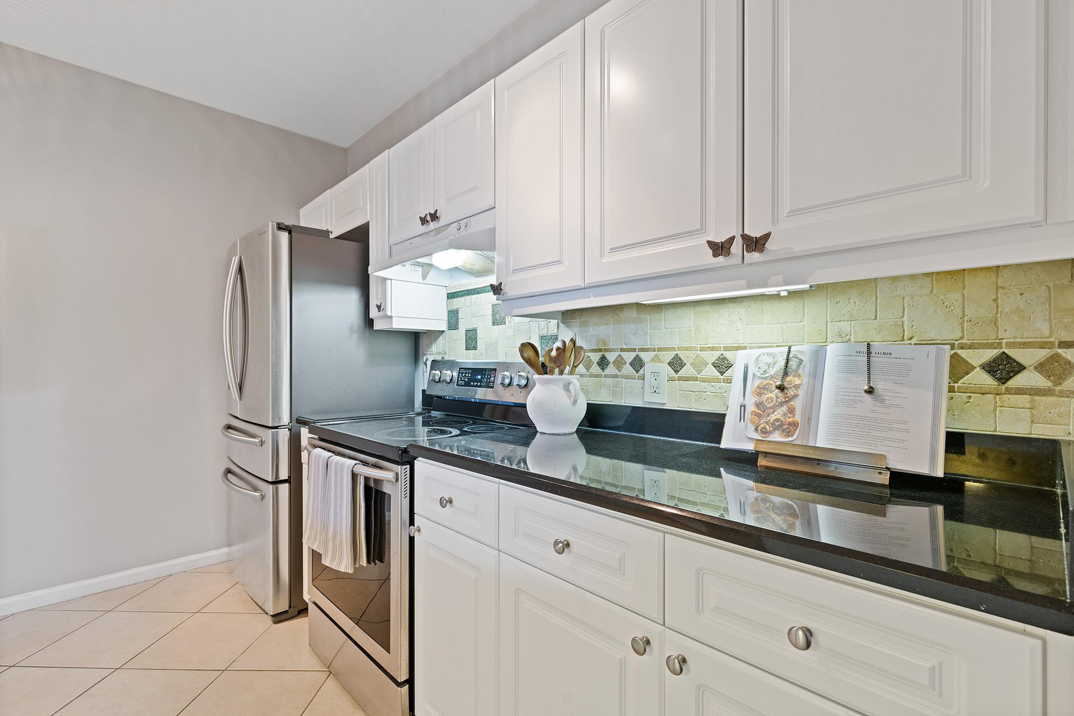  Rare Three-Bedroom Condo in the Heart of Buckhead - 物件實景