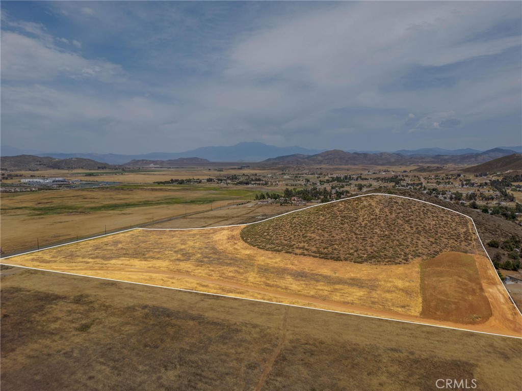 Menifee, California, 92584, United States, ,Residential,For Sale,1914065