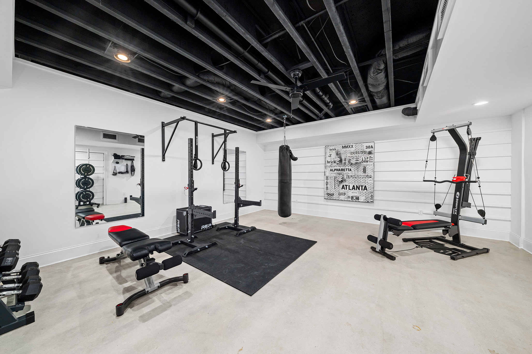  Set Within The Highly Sought-After Lake Haven At Crabapple Community - 物件實景
