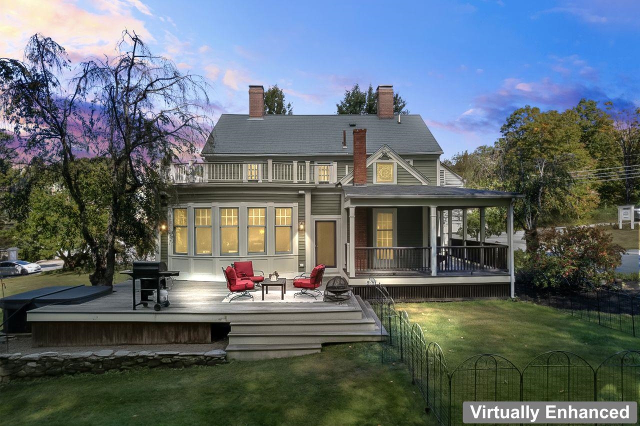 Barrington, New Hampshire, 03825, United States, 4 Bedrooms Bedrooms, ,3 BathroomsBathrooms,Residential,For Sale,1984390