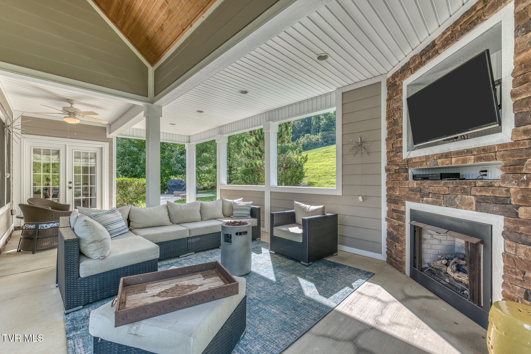 Kingsport, Tennessee, 37664, United States, 4 Bedrooms Bedrooms, ,3 BathroomsBathrooms,Residential,For Sale,1983363