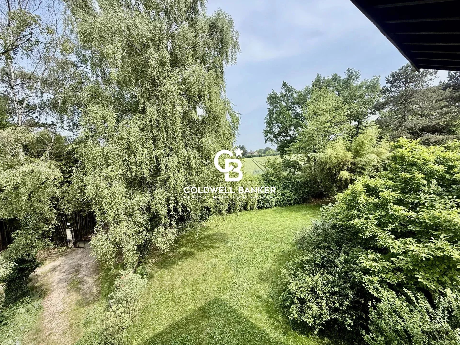 Prévessin-Moëns, Auvergne-Rhône-Alpes, 01280, FR, 4 Bedrooms Bedrooms, ,2 BathroomsBathrooms,Residential,For Sale,1994849