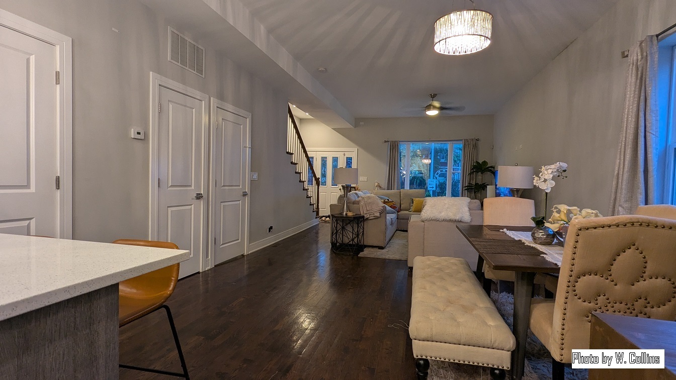 Chicago, Illinois, 60653, United States, 4 Bedrooms Bedrooms, ,4 BathroomsBathrooms,Residential,For Sale,1940969