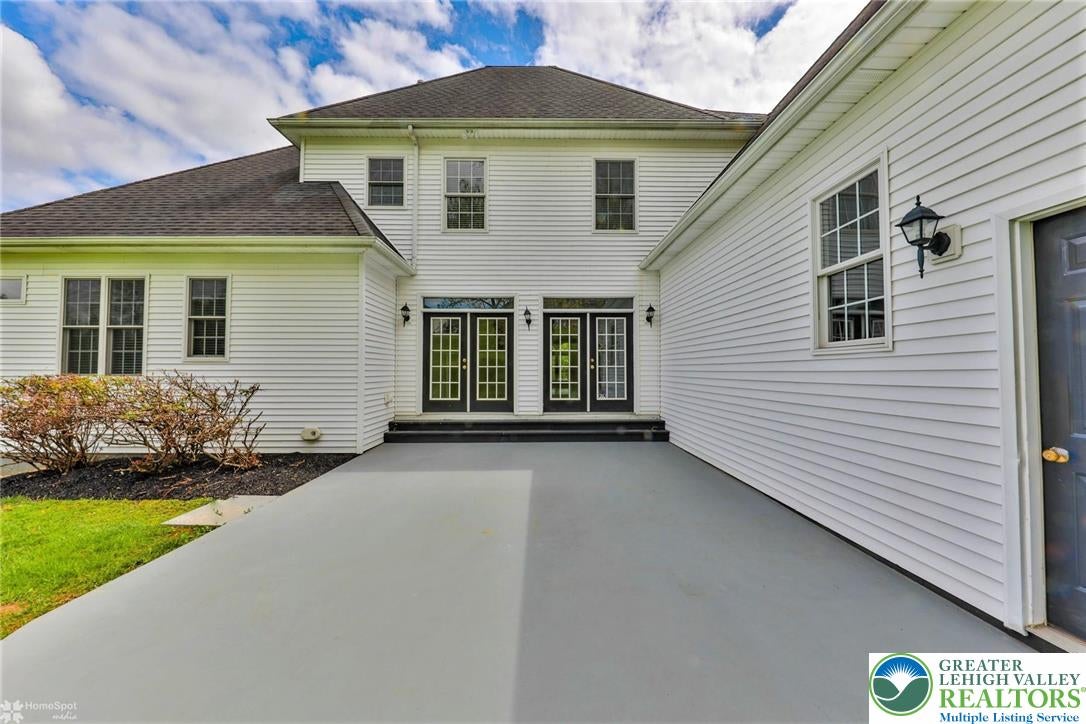 Palmer Twp, Pennsylvania, 18045, United States, 4 Bedrooms Bedrooms, ,4 BathroomsBathrooms,Residential,For Sale,1898728
