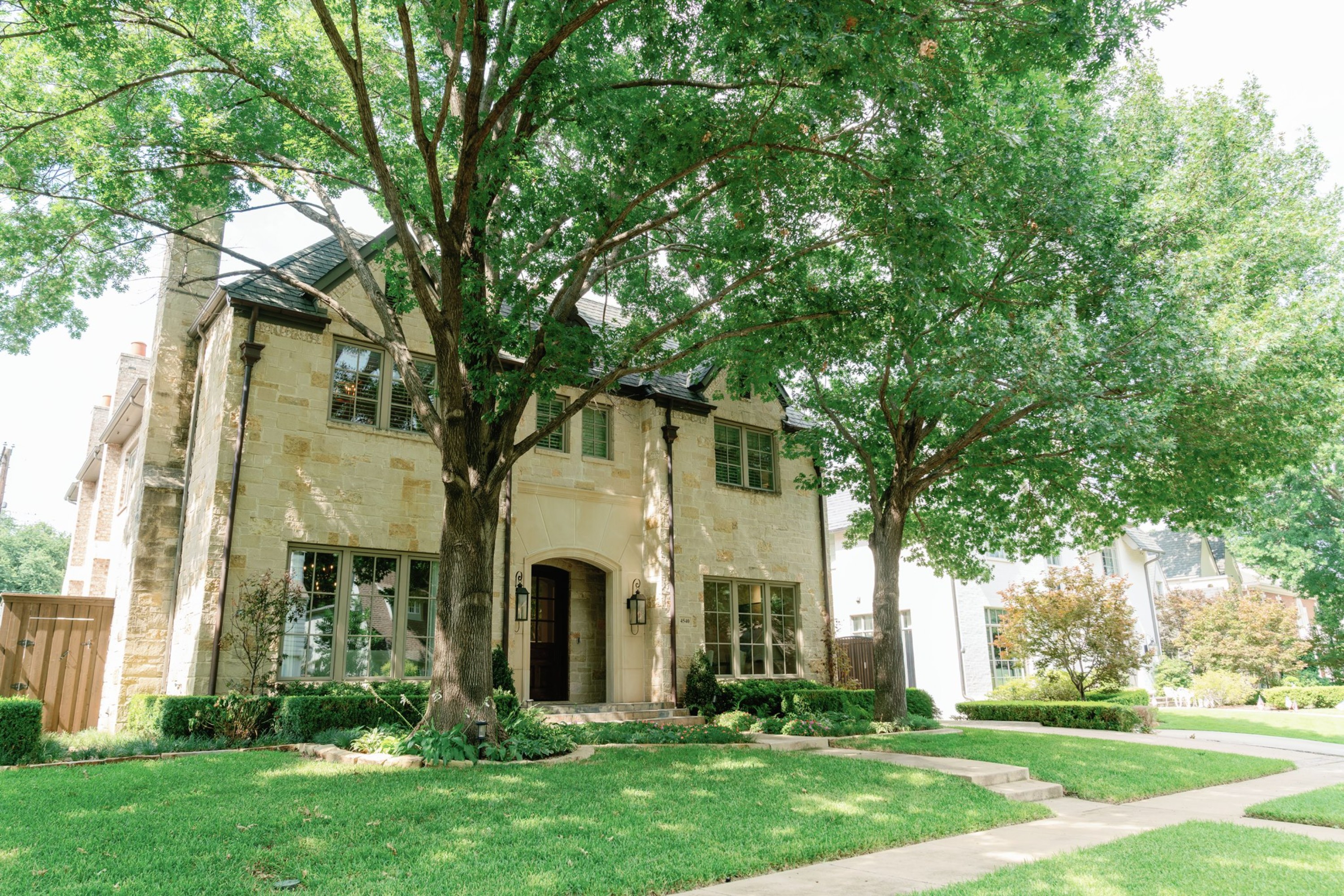  French Elegance in the heart of Highland Park zoned to Bradfield - 物件實景