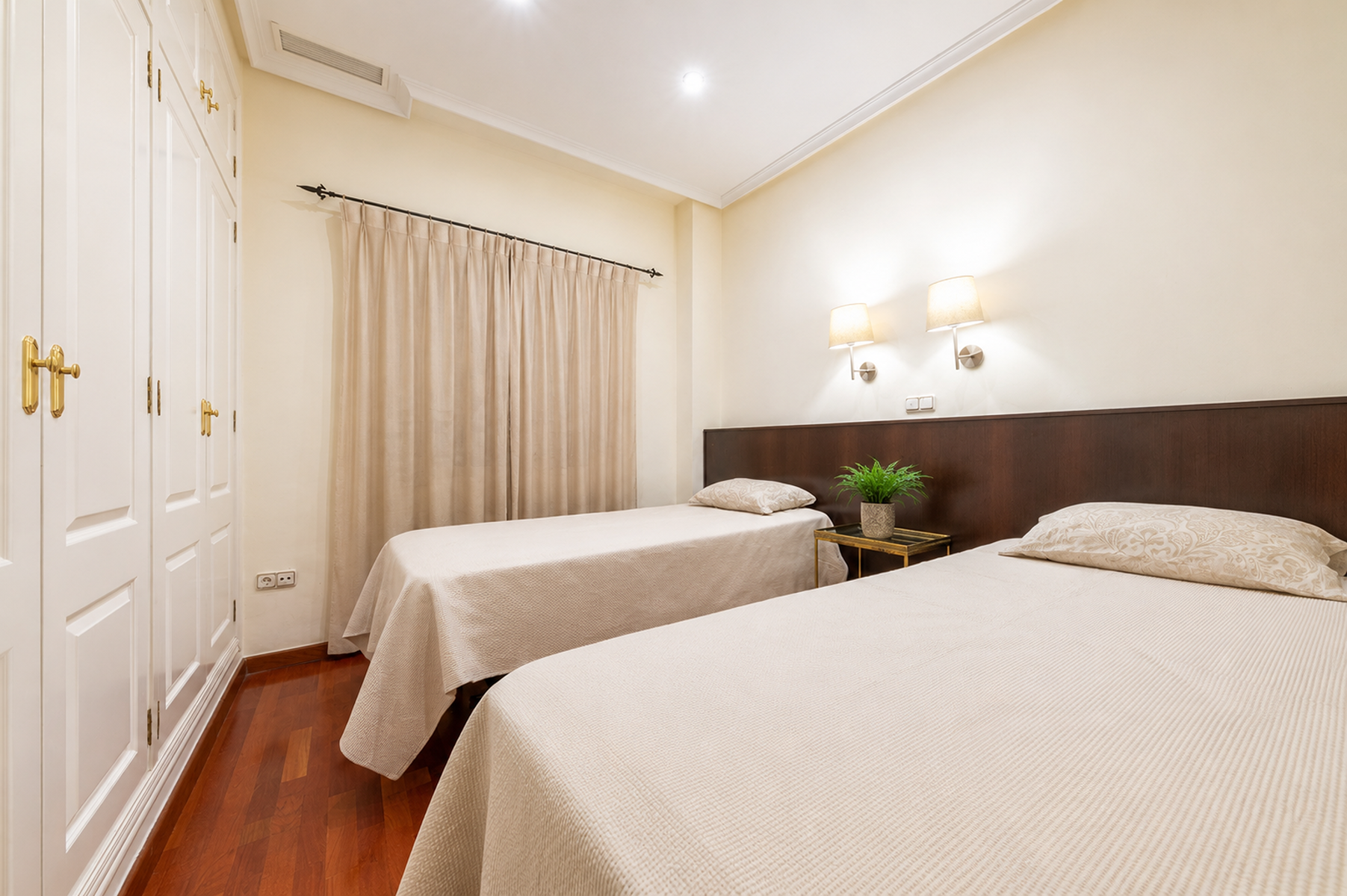 Spacious apartment in the center of Alicante. - 物件實景
