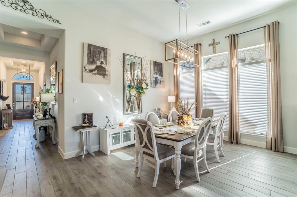 Midlothian, Texas, 76065, United States, 4 Bedrooms Bedrooms, ,4 BathroomsBathrooms,Residential,For Sale,2005390