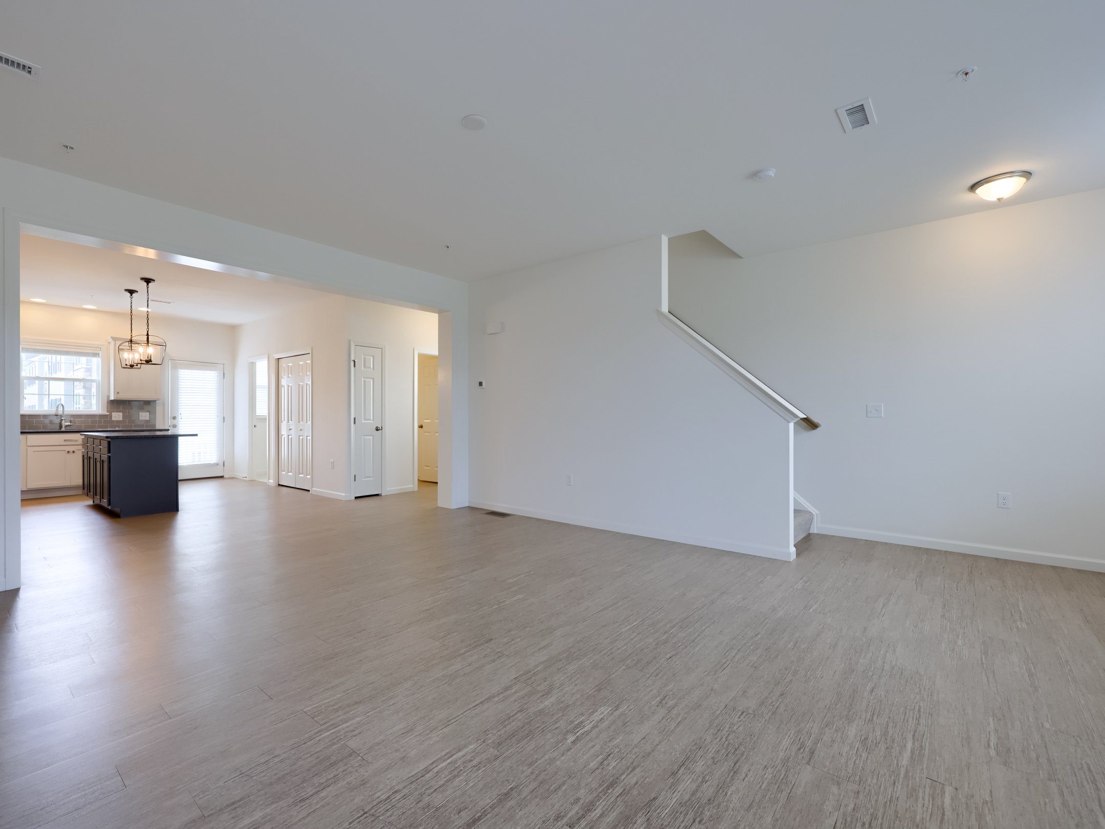  2421 Artesian Way - 物件實景