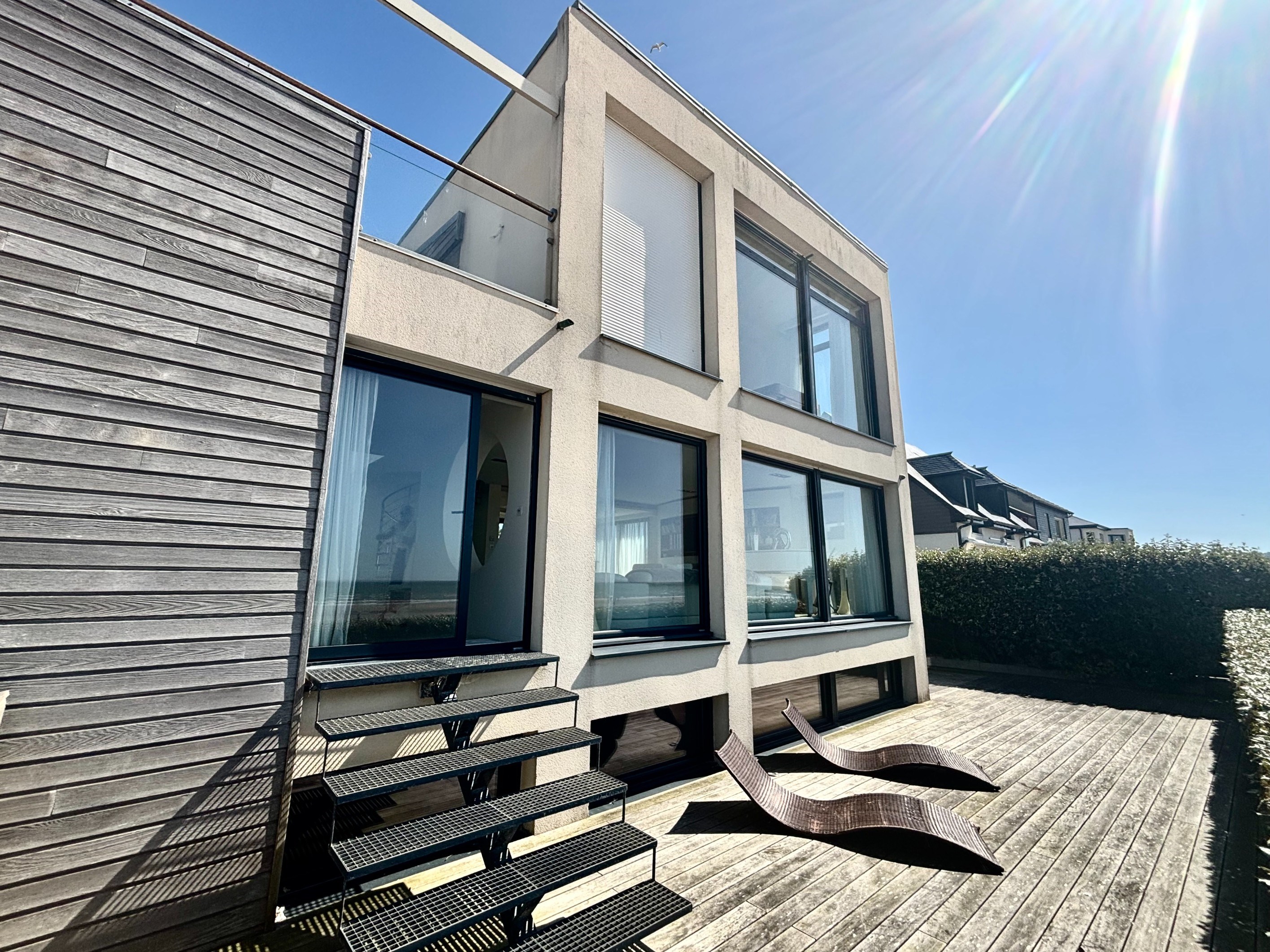  Normandy, Côte Fleurie, Exceptional architect-designed villa - Direct beach acc… - 物件實景