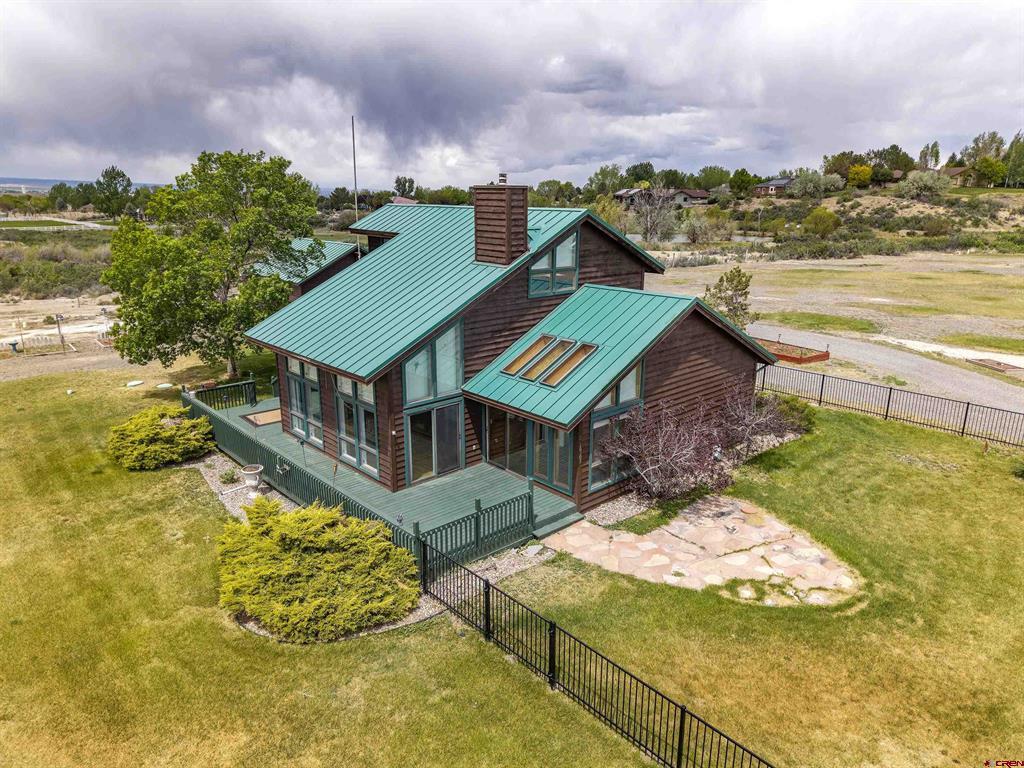 Montrose, Colorado, 81401, United States, 3 Bedrooms Bedrooms, ,2 BathroomsBathrooms,Residential,For Sale,1991802