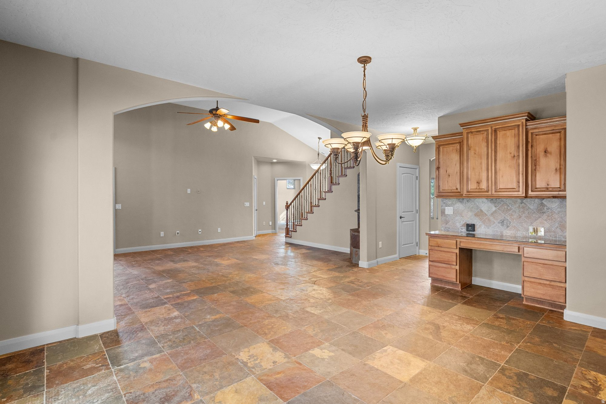 Santa Clara, Utah, 84765, United States, 4 Bedrooms Bedrooms, ,3 BathroomsBathrooms,Residential,For Sale,1992069