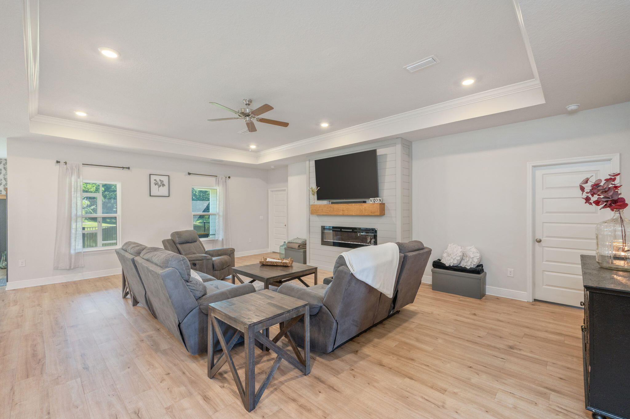Freeport, Florida, 32439, United States, 4 Bedrooms Bedrooms, ,3 BathroomsBathrooms,Residential,For Sale,1926490