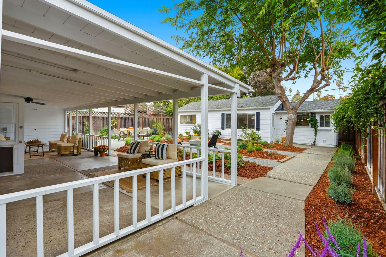 San Jose, California, 95126, United States, 4 Bedrooms Bedrooms, ,3 BathroomsBathrooms,Residential,For Sale,1988226