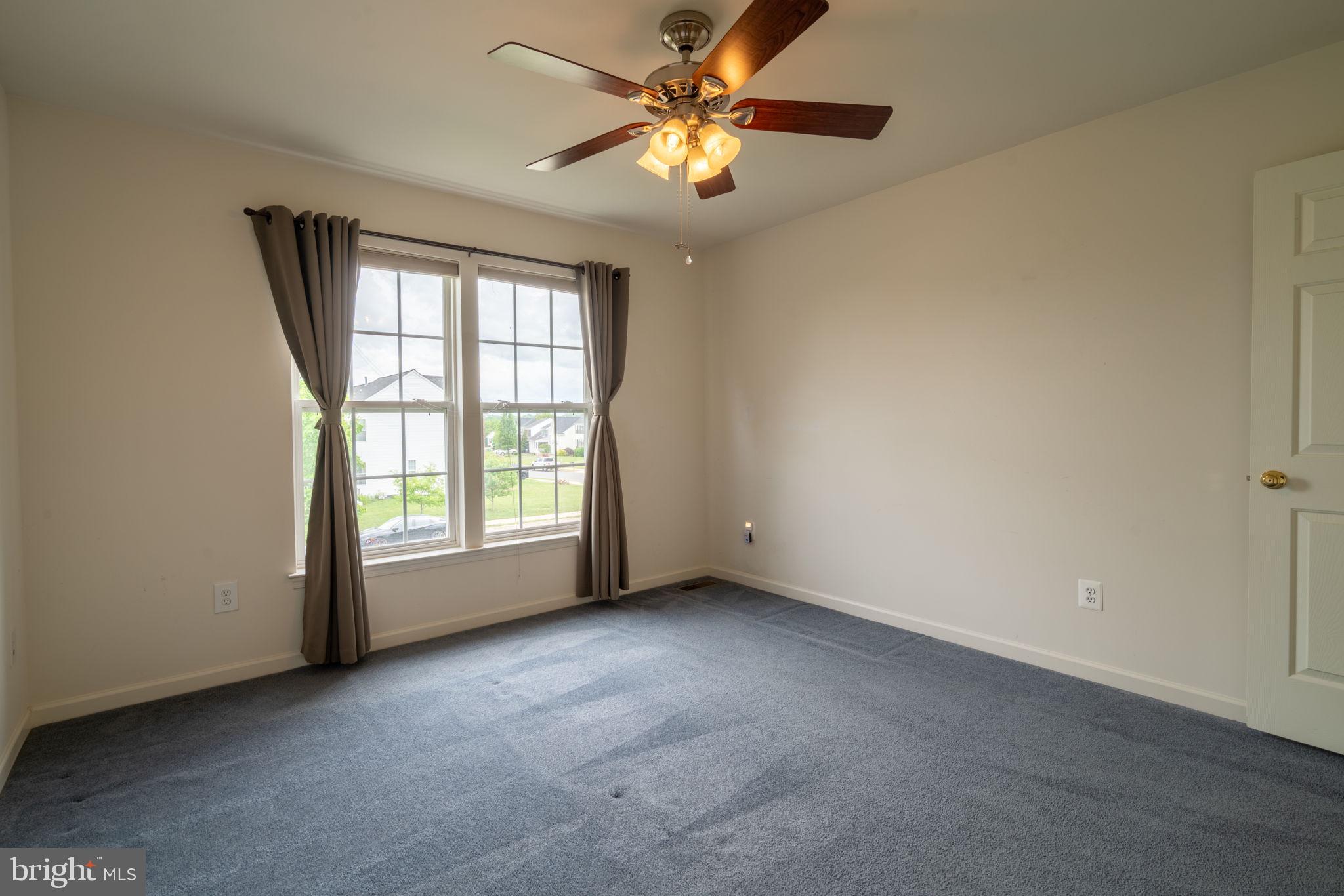 Bealeton, Virginia, 22712, United States, 4 Bedrooms Bedrooms, ,4 BathroomsBathrooms,Residential,For Sale,1928510