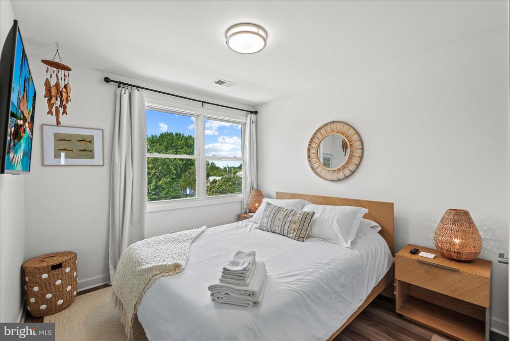 Colonial Beach, Virginia, 22443, United States, 4 Bedrooms Bedrooms, ,4 BathroomsBathrooms,Residential,For Sale,1898525