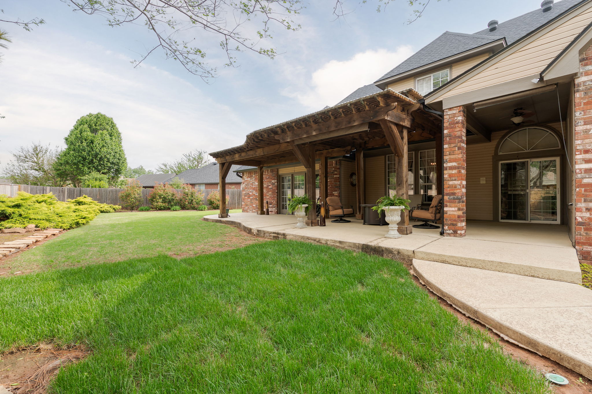  13909 Plantation Way, Edmond, OK 73013 - 物件實景