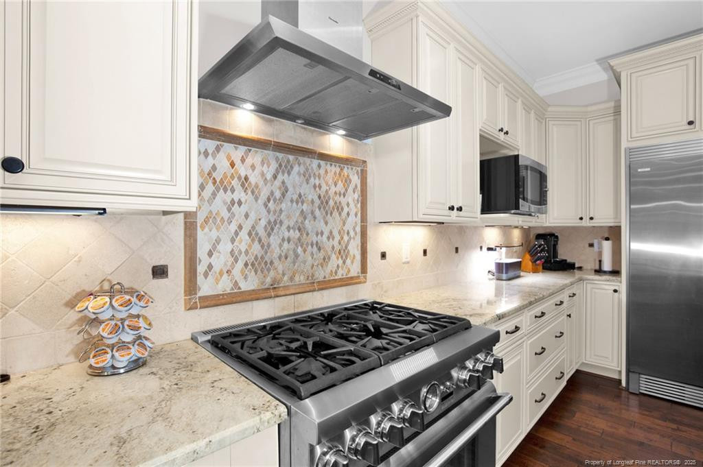 Fayetteville, North Carolina, 28305, United States, 4 Bedrooms Bedrooms, ,5 BathroomsBathrooms,Residential,For Sale,1918704