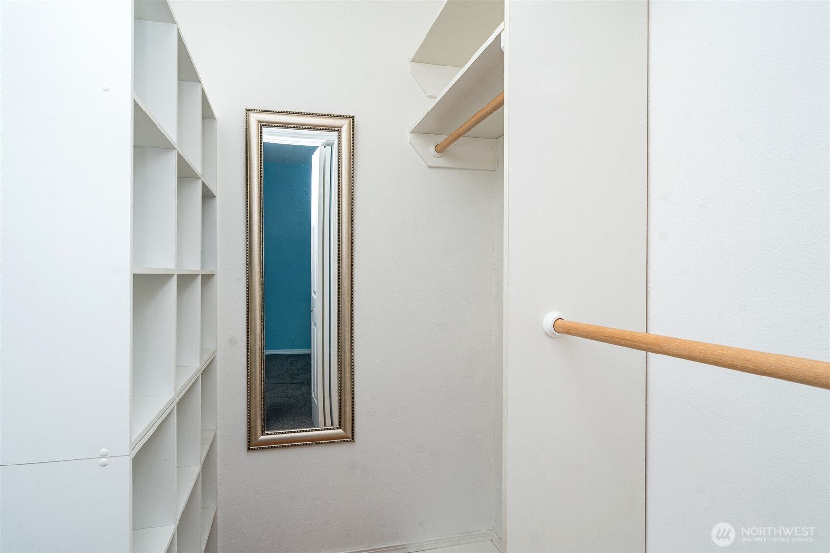 Winlock, Washington, 98596, United States, 3 Bedrooms Bedrooms, ,2 BathroomsBathrooms,Residential,For Sale,2015352