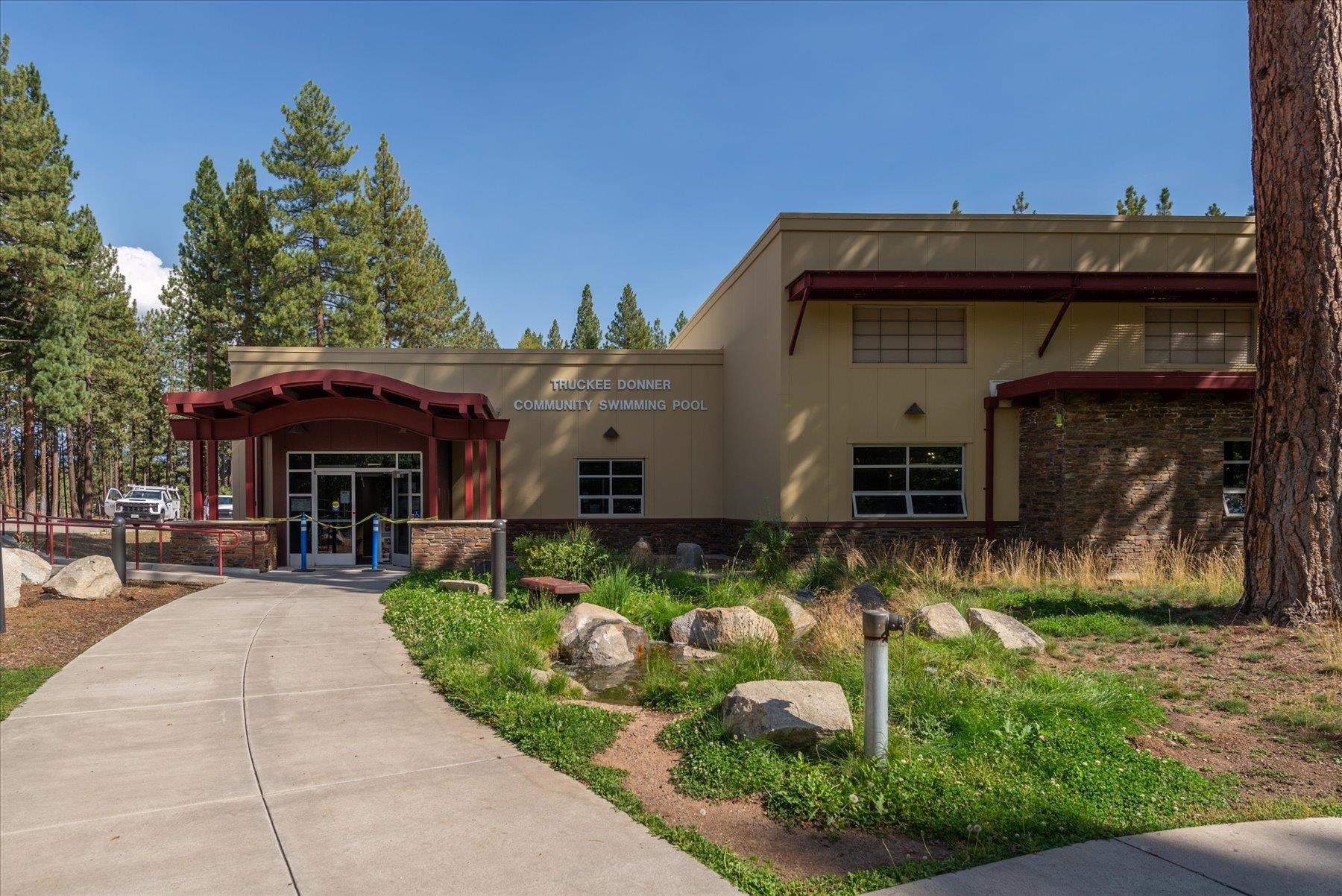 Truckee, California, 96161, United States, ,Land,For Sale,1942120