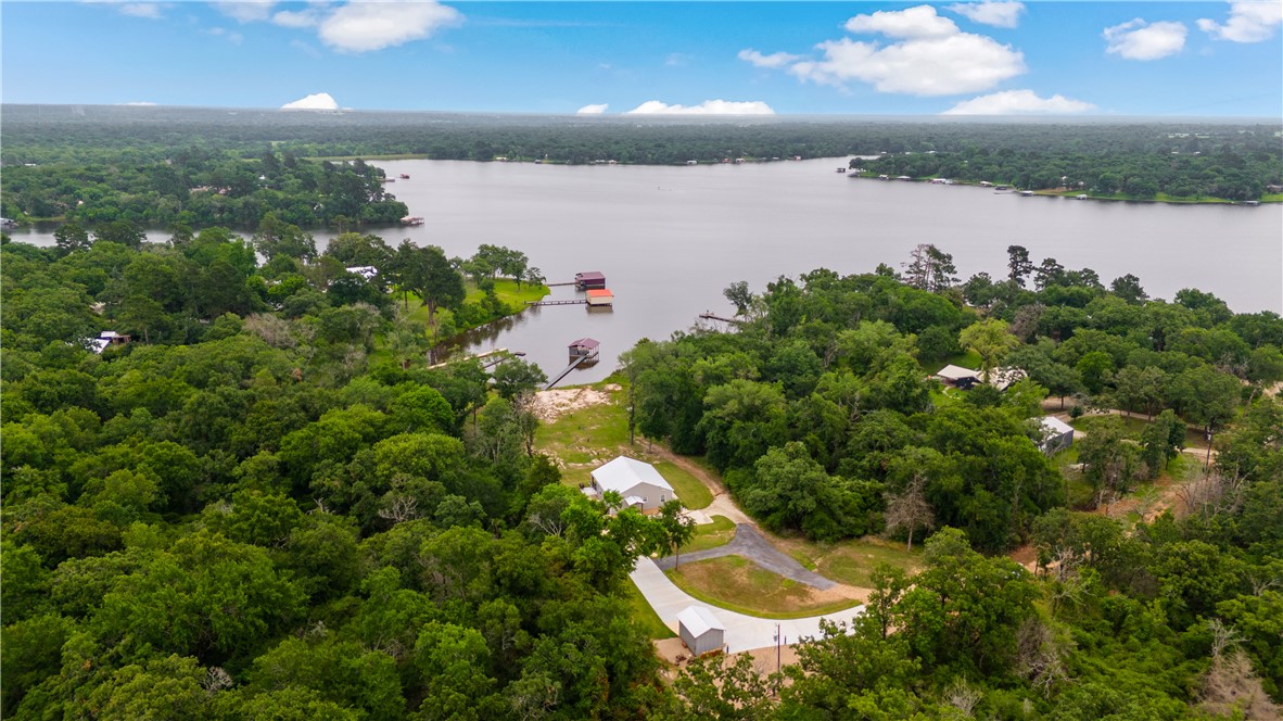 Franklin, Texas, 77856, United States, 2 Bedrooms Bedrooms, ,1 BathroomBathrooms,Residential,For Sale,1846956