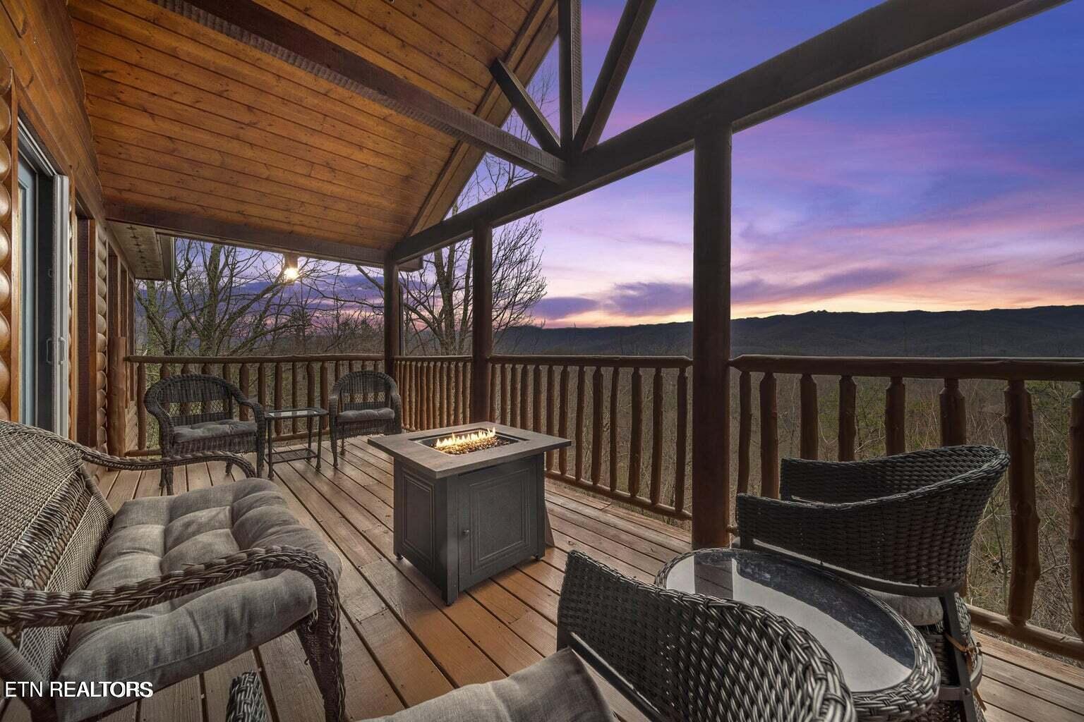 922 Scenic Tr, Gatlinburg, Tennessee, 37738, United States, 3 Bedrooms Bedrooms, ,3 BathroomsBathrooms,Residential,For Sale,922 Scenic Tr,1483117