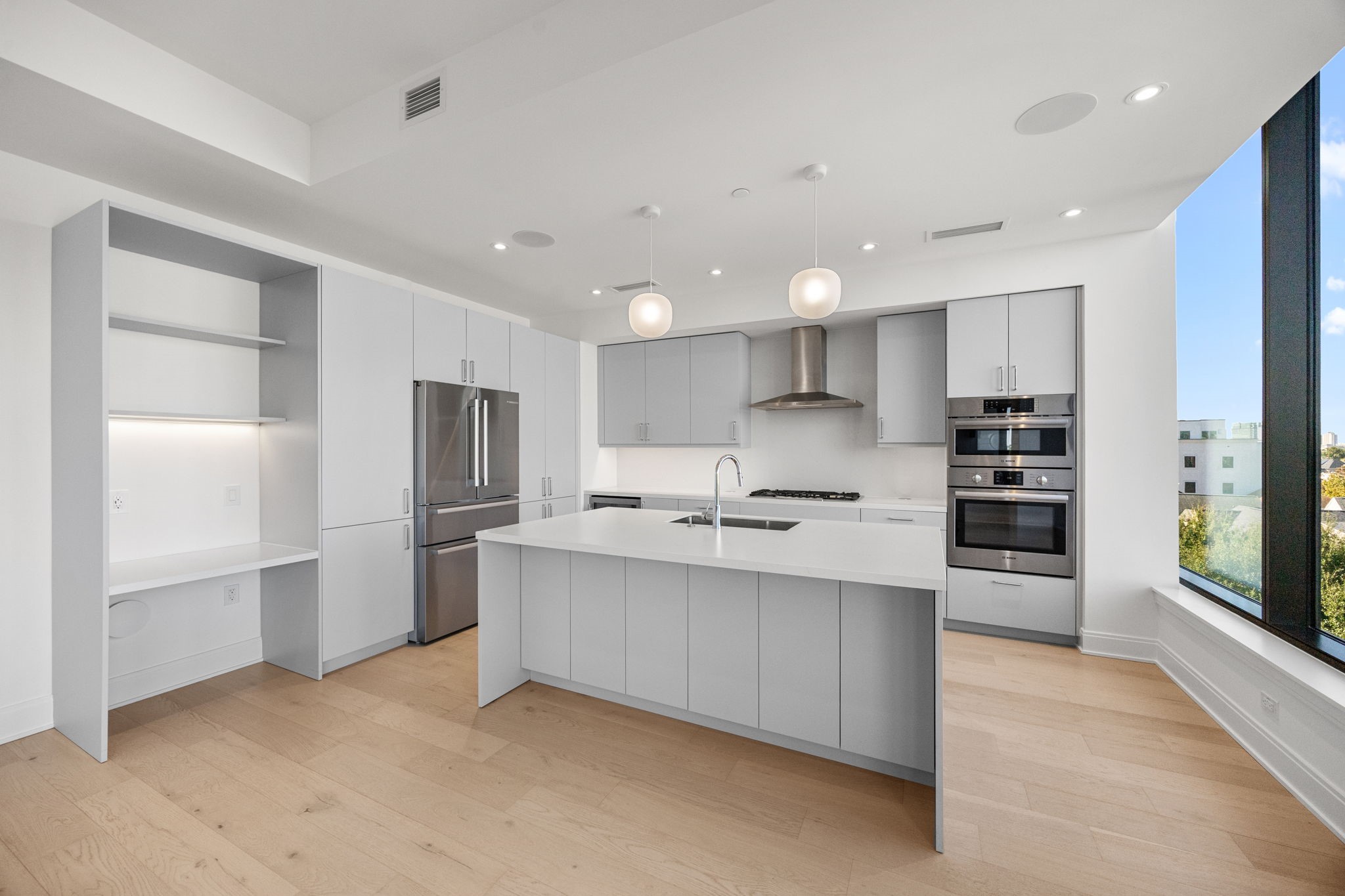  2323 W Main Street #506 - 物件實景