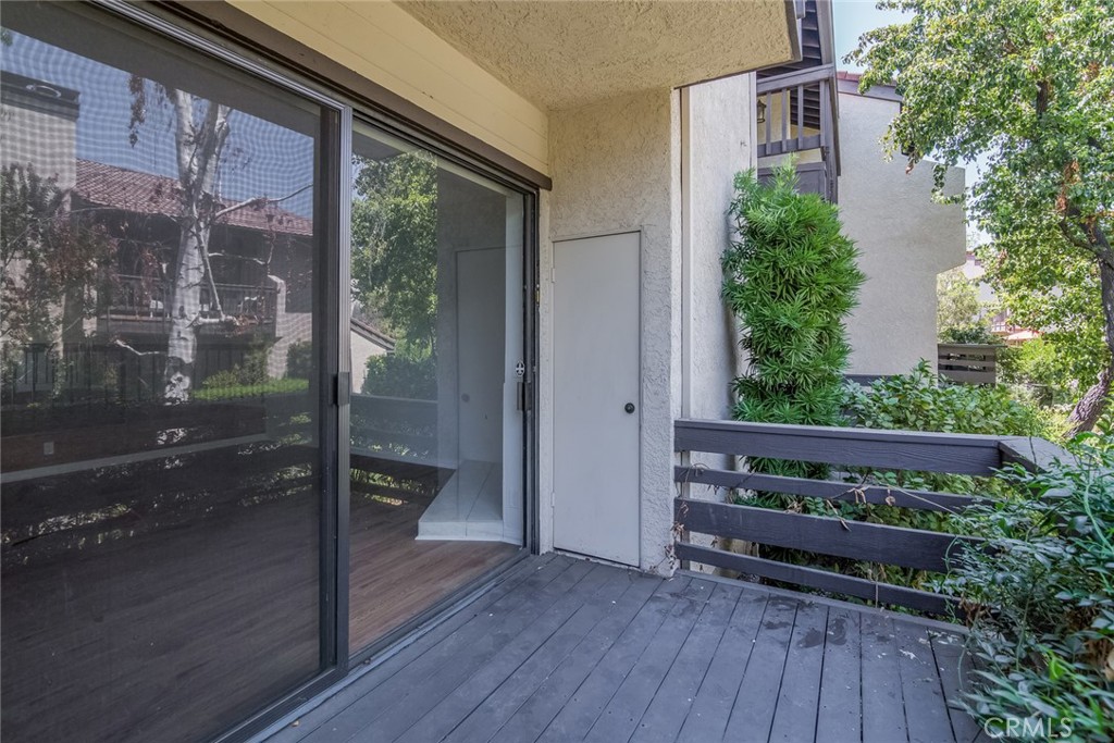 Woodland Hills, California, 91367, United States, 3 Bedrooms Bedrooms, ,3 BathroomsBathrooms,Residential,For Sale,1838011