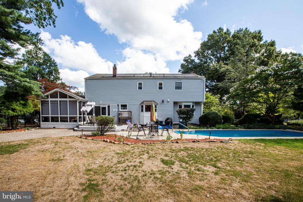 Hightstown, New Jersey, 08520, United States, 5 Bedrooms Bedrooms, ,4 BathroomsBathrooms,Residential,For Sale,1928581