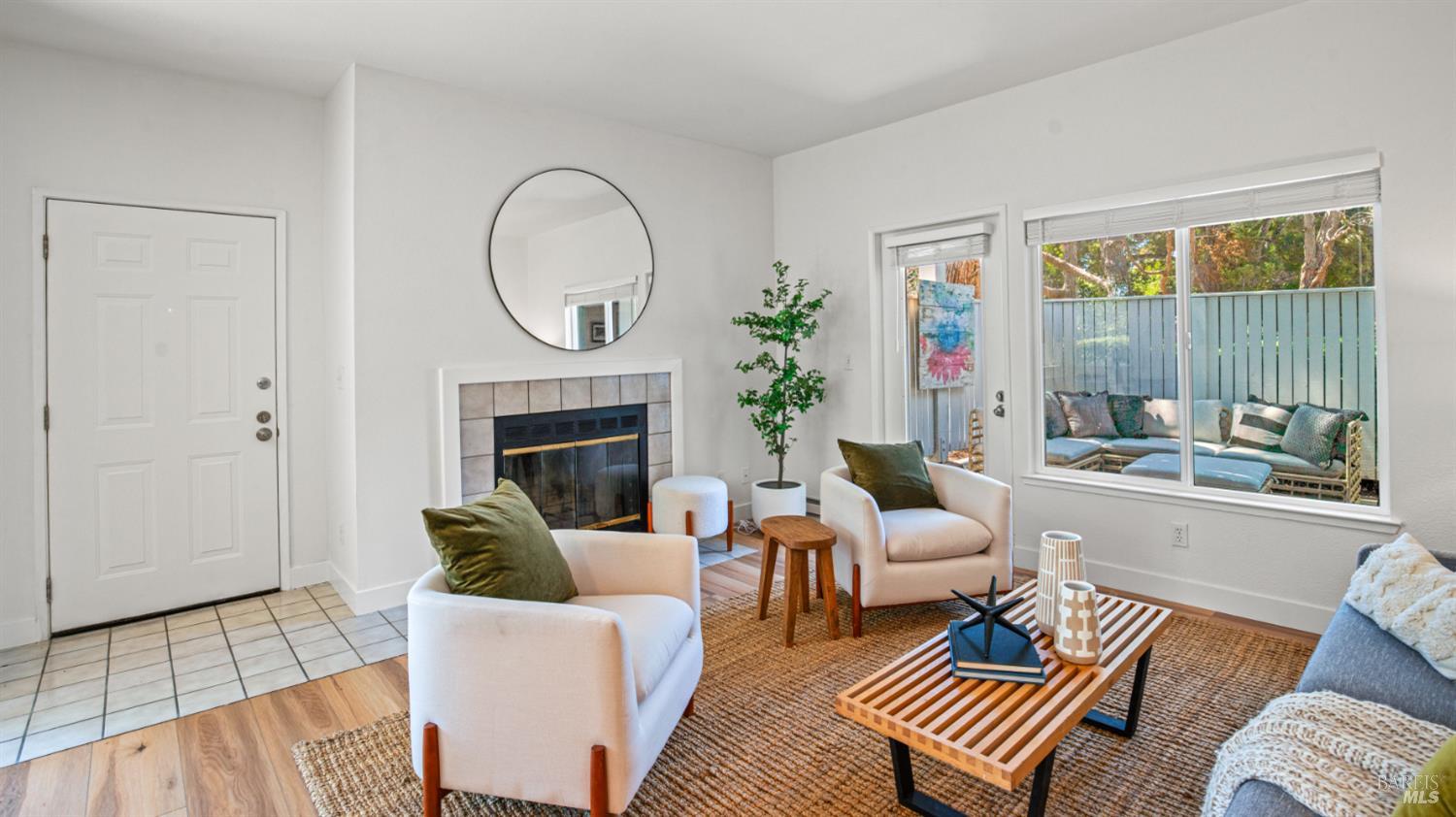 Richmond, California, 94804, United States, 2 Bedrooms Bedrooms, ,2 BathroomsBathrooms,Residential,For Sale,1919880