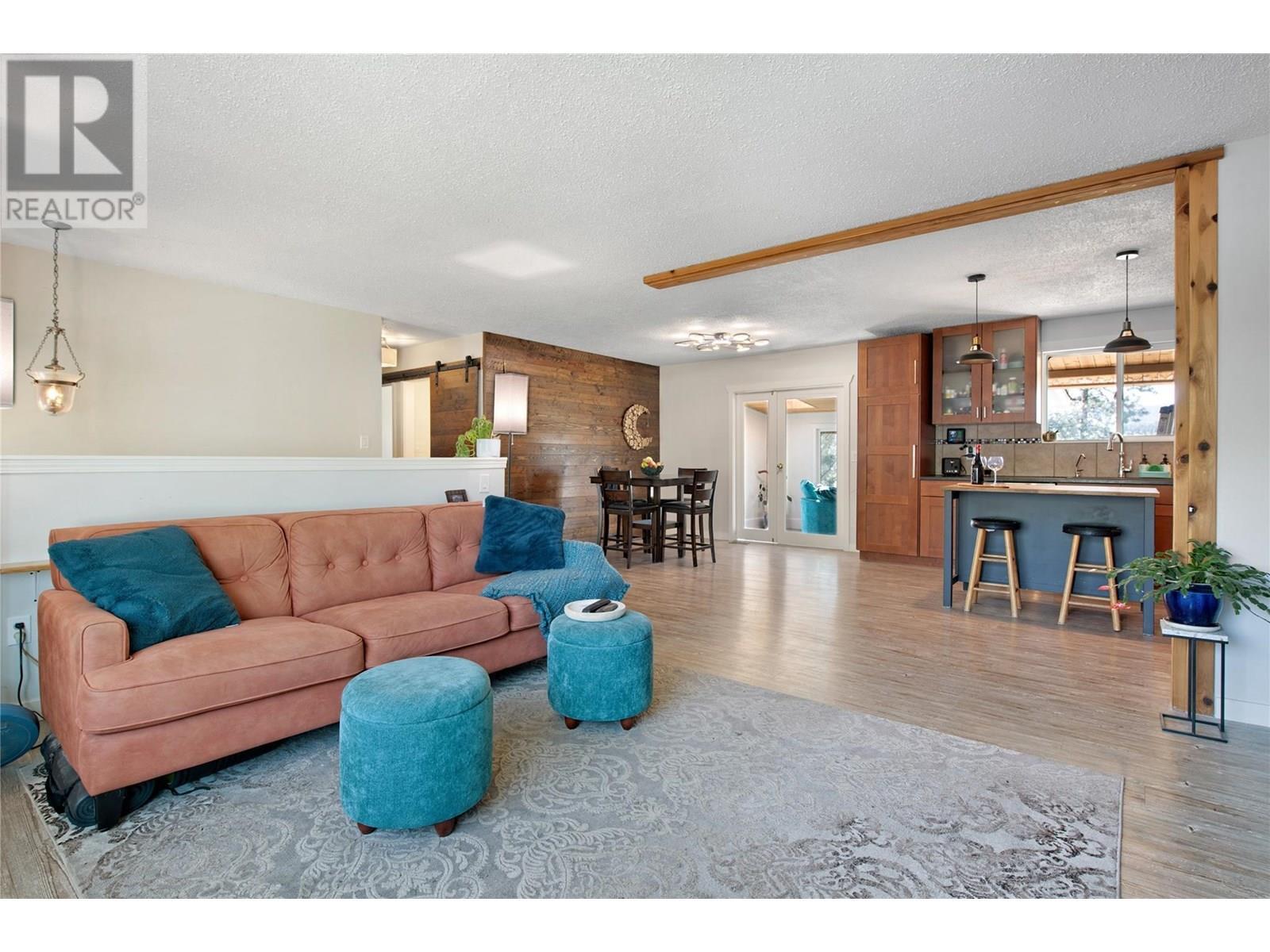 LAKE COUNTRY, British Columbia, V4V 1W2, CA, 4 Bedrooms Bedrooms, ,2 BathroomsBathrooms,Residential,For Sale,1896793
