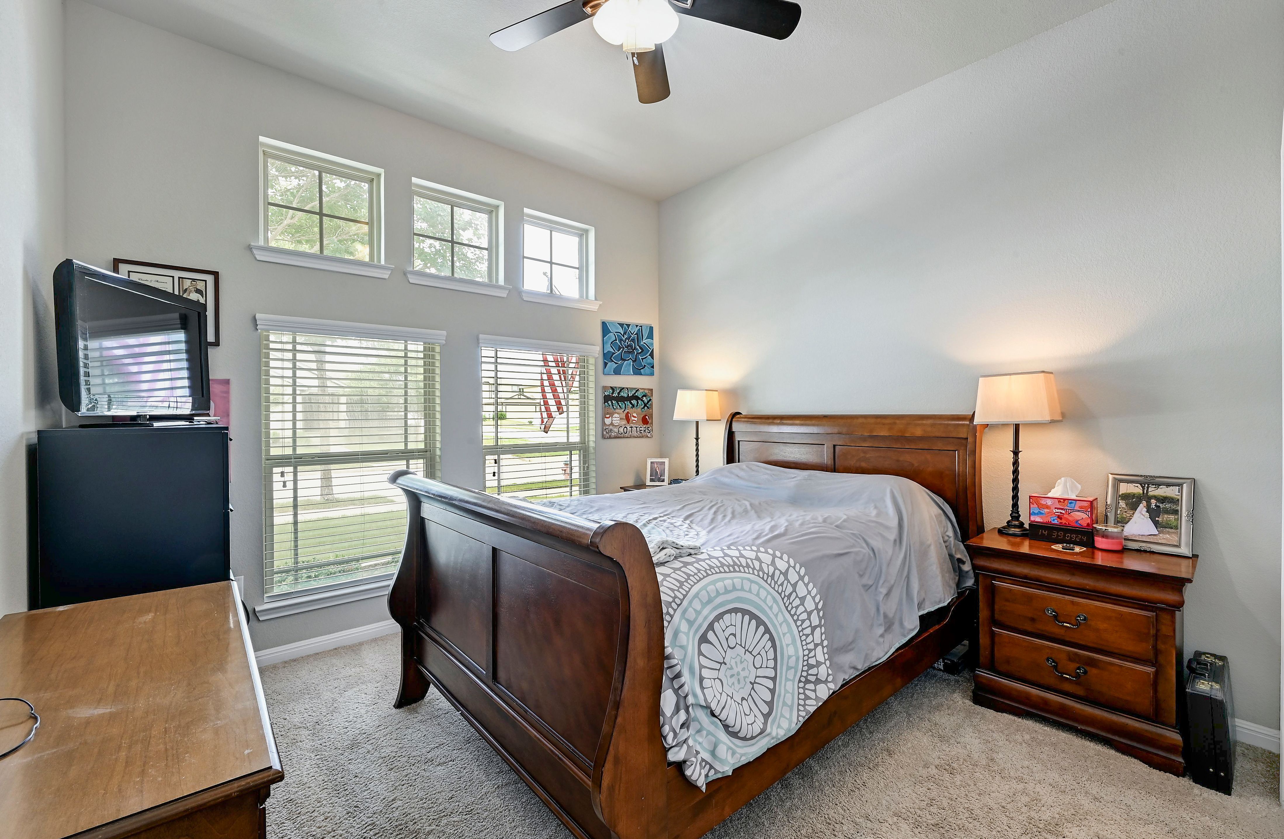  Rare 3-Car Garage + Corner Lot in Highland Park - 物件實景