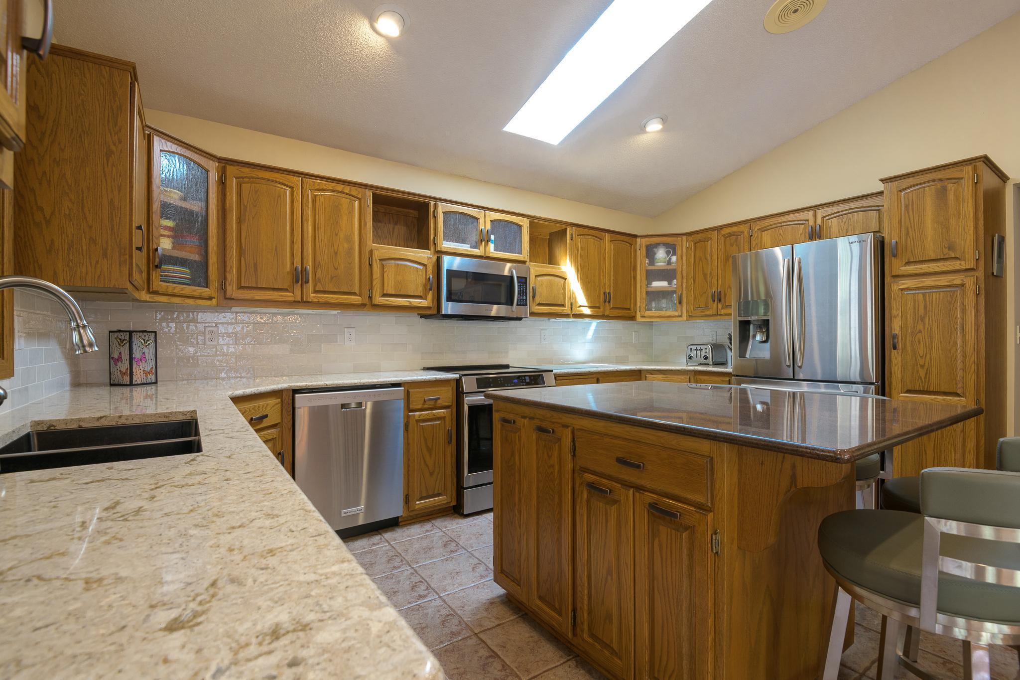 Sartell, Minnesota, 56377, United States, 4 Bedrooms Bedrooms, ,3 BathroomsBathrooms,Residential,For Sale,1821138